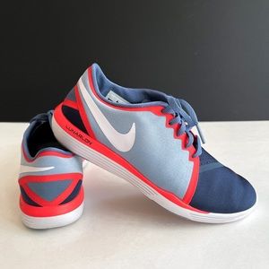 Nike Womens Lunar Sculpt Running Sneakers